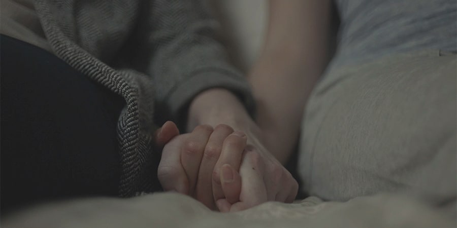 Cuddle-short-film